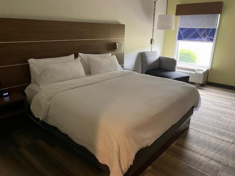 Room 1
